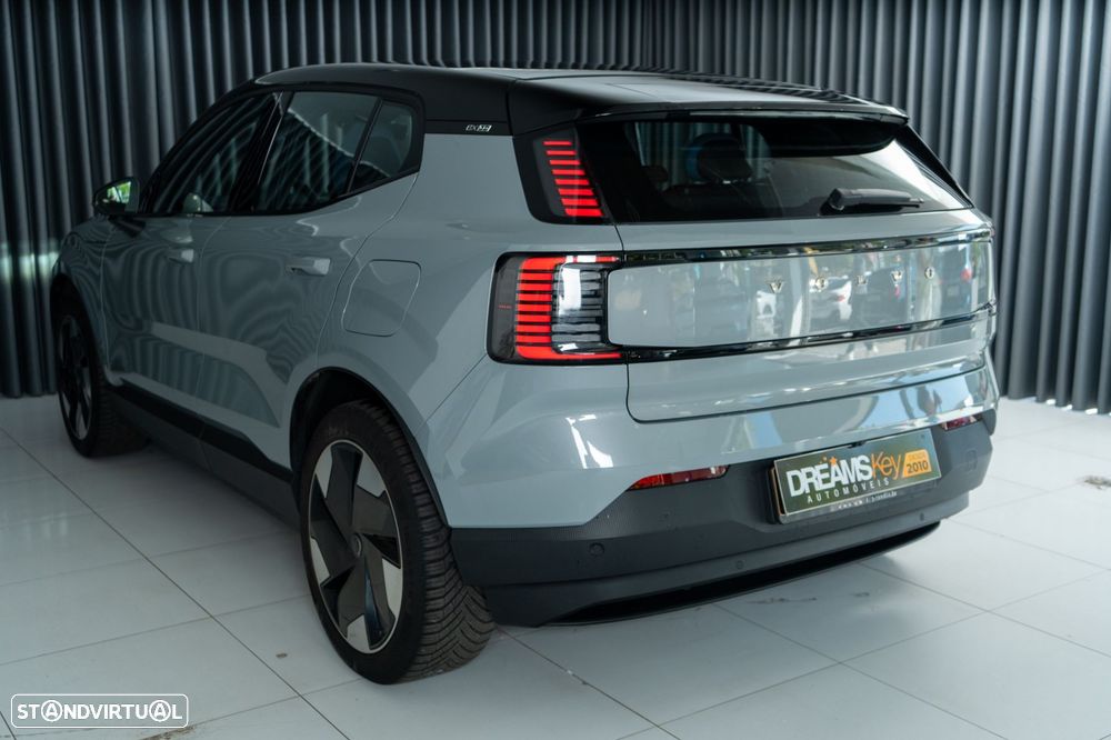 Volvo EX30 69 kWh Single Motor Extended Range Plus - 20
