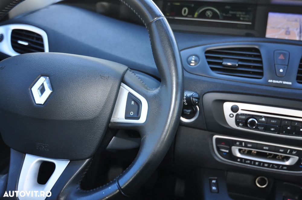 Renault Scenic - 18