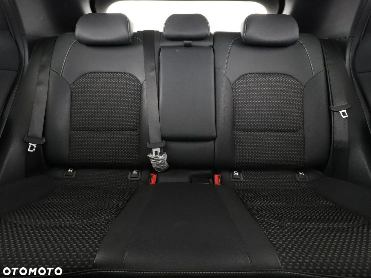 Kia XCeed 1.4 T-GDI OPF JBL SOUND EDITION - 18