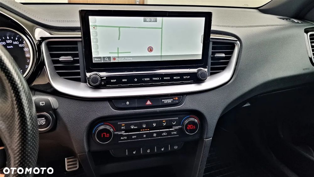 Kia ProCeed 1.5 T-GDI GT Line DCT - 17