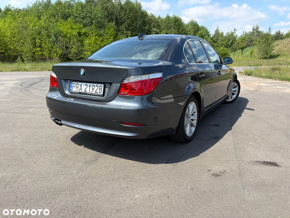 BMW Seria 5 525d Edition Lifestyle - 2