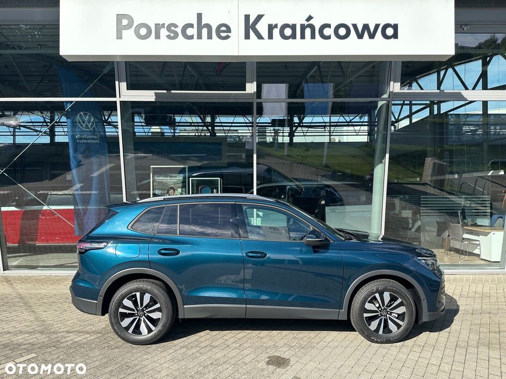 Volkswagen Tiguan - 10