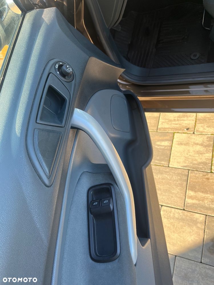 Ford Fiesta 1.4 Titanium EU6 - 18