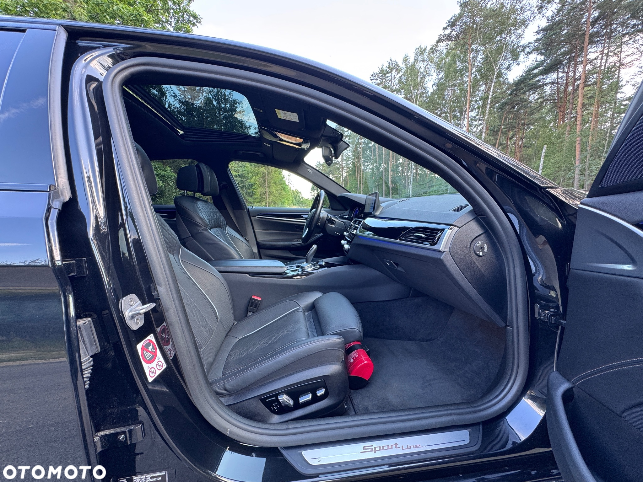 BMW Seria 5 520d Sport Line - 24
