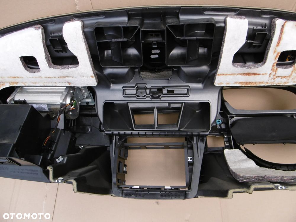 deska rozdzielcza konsola poduszka pasażera bmw e90 e91 e92 e93 9120322 - 13