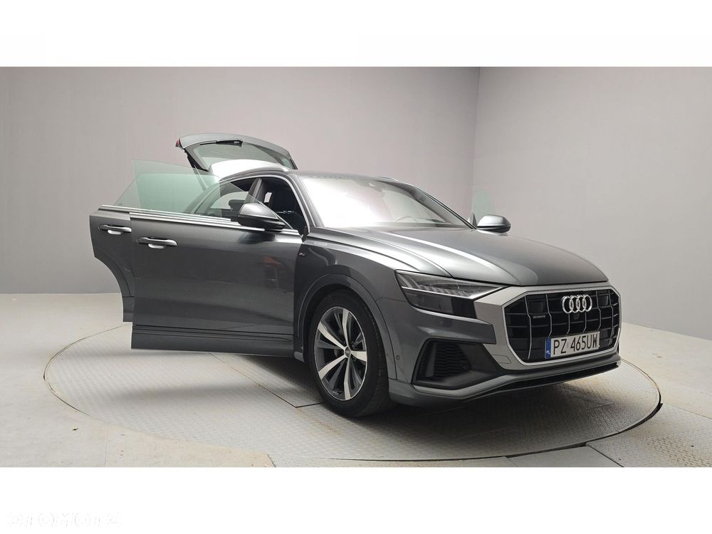 Audi Q8 - 14
