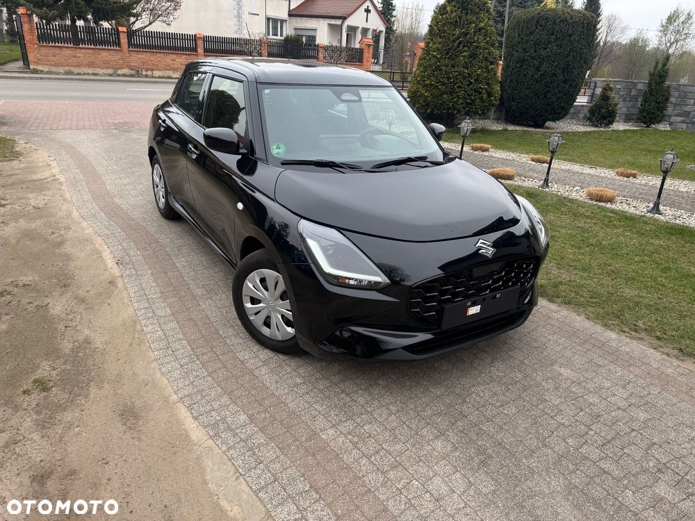 Suzuki Swift 1.2 Dualjet Hybrid MT Club - 16