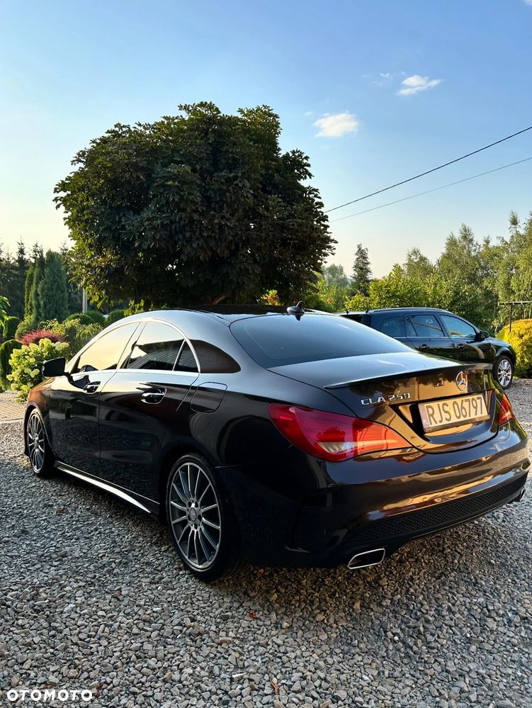 Mercedes-Benz CLA - 4