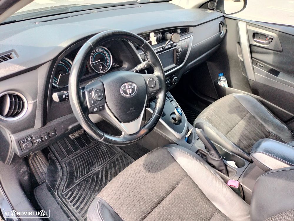 Toyota Auris Touring Sports 1.8 HSD Exclusive+Navi - 5