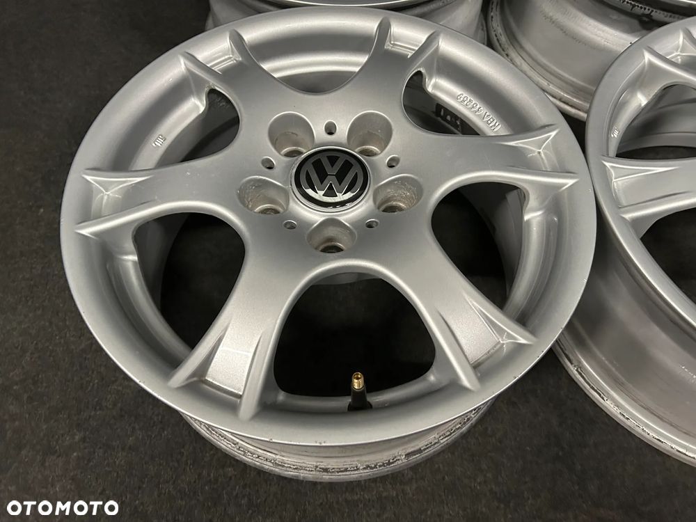 Alufelgi VW Golf 5, 6, Golf Plus, Touran, Caddy 16 cali 5x112 4szt. - 19