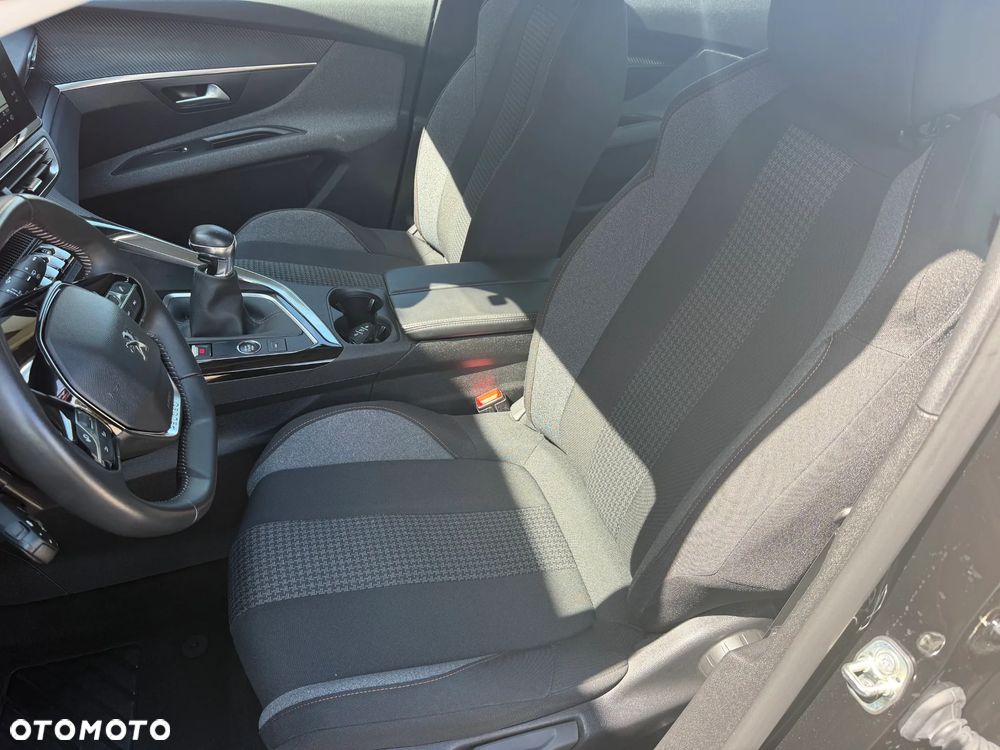 Peugeot 3008 - 14