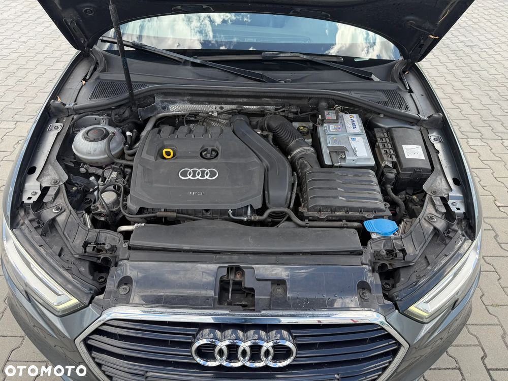 Audi A3 Sportback 1.5 TFSI Sport S tronic - 19