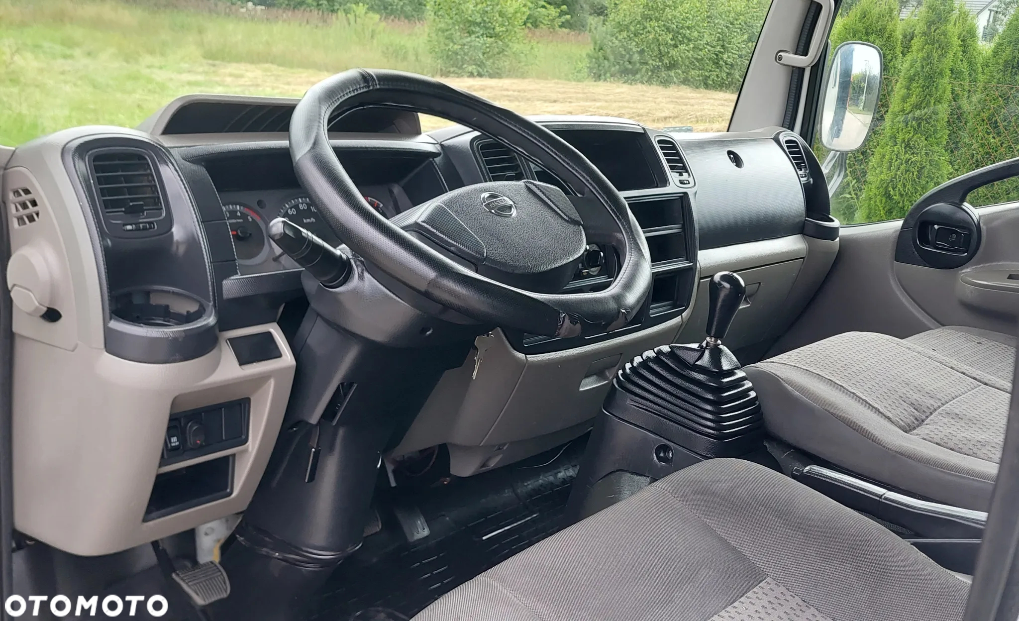Nissan Cabstar - 29