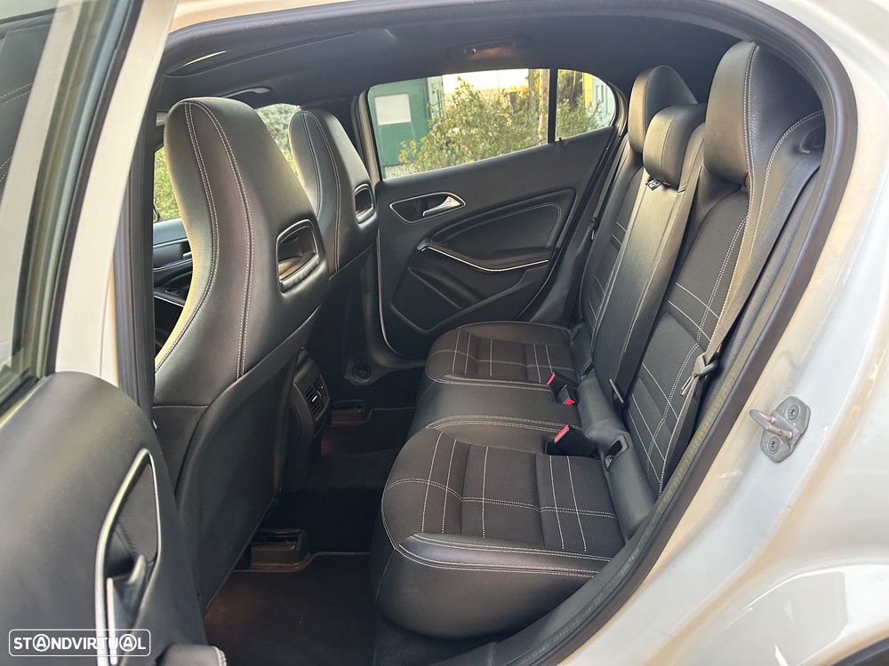 Mercedes-Benz GLA 200 (CDI) d Urban - 28