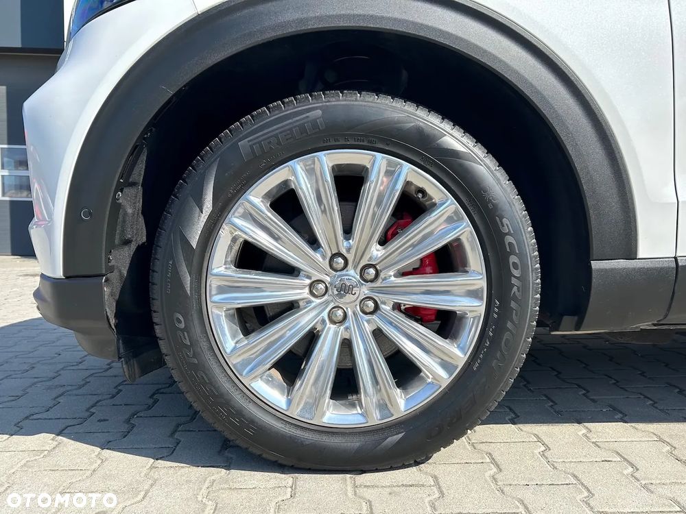 Ford Explorer - 6