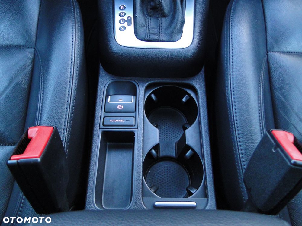 Volkswagen Tiguan 2.0 TDI DPF 4Motion DSG Sport & Style - 28