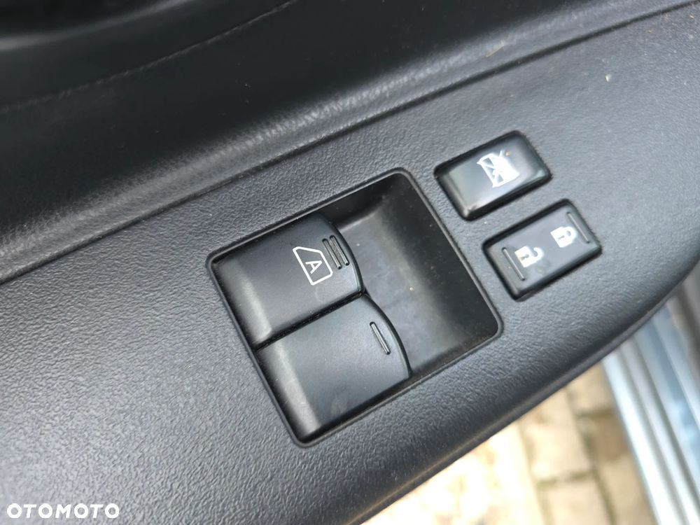 Nissan Micra 1.2 DIG-S Tekna CVT EU6 - 19