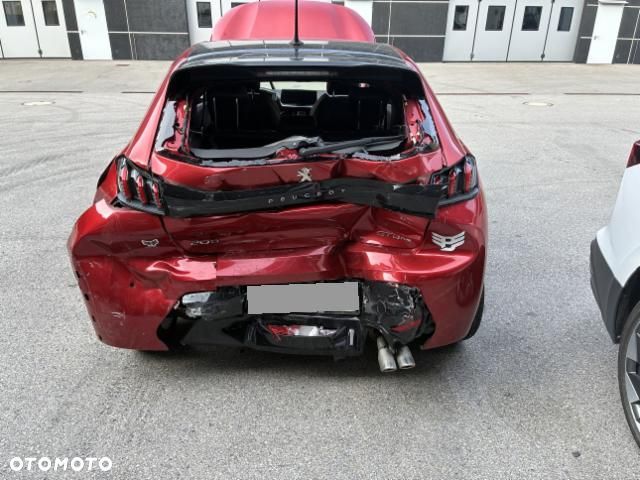 Peugeot 208 PureTech 130 EAT8 Allure - 5