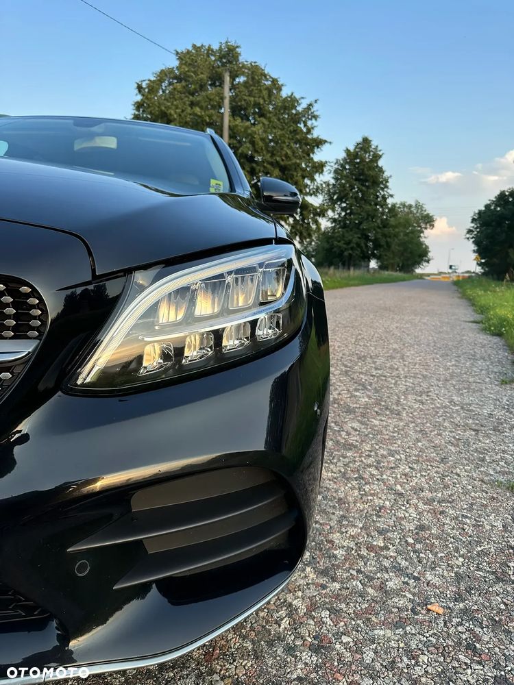Mercedes-Benz Klasa C 200 4MATIC 9G-TRONIC - 9