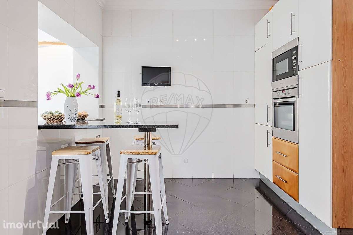 Apartamento T6 para venda - Grande imagem: 2/32