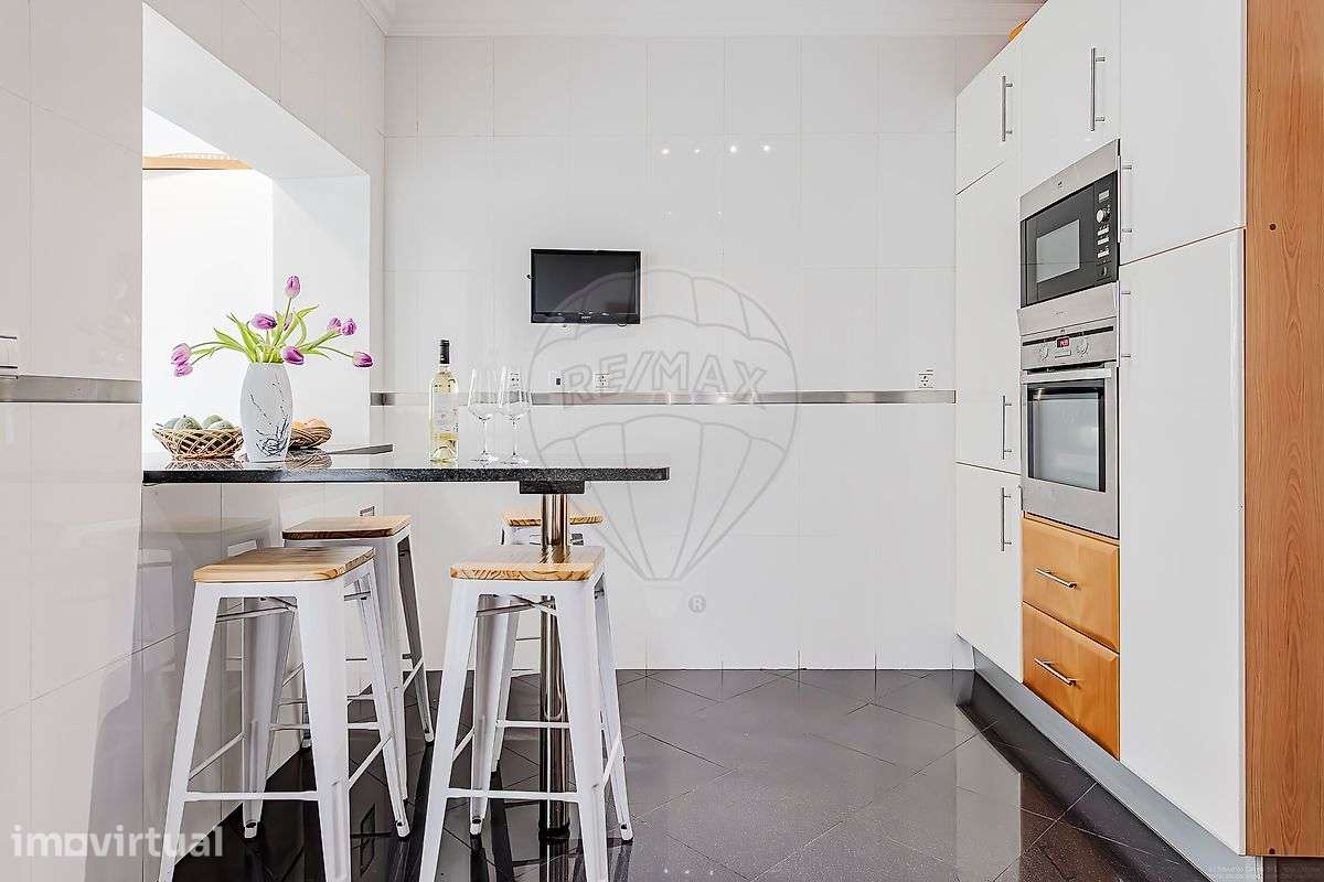 Apartamento T6 para venda - Grande imagem: 2/32