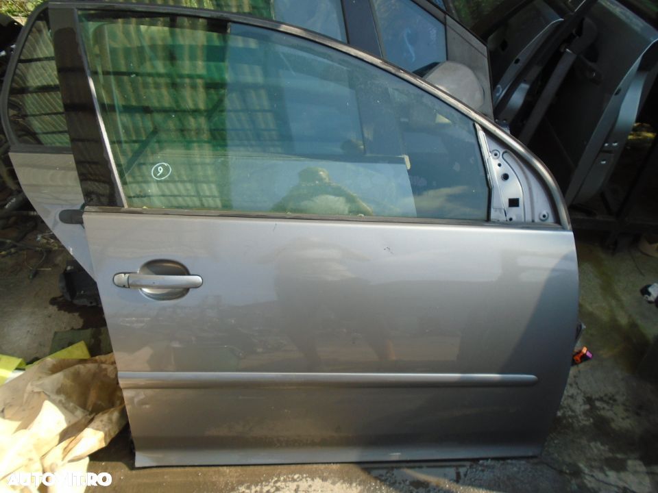 Usa dreapta fata Volkswagen Passat din 2005 fara anexe - 1