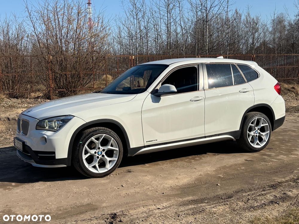 BMW X1 sDrive20i Sport Line - 6
