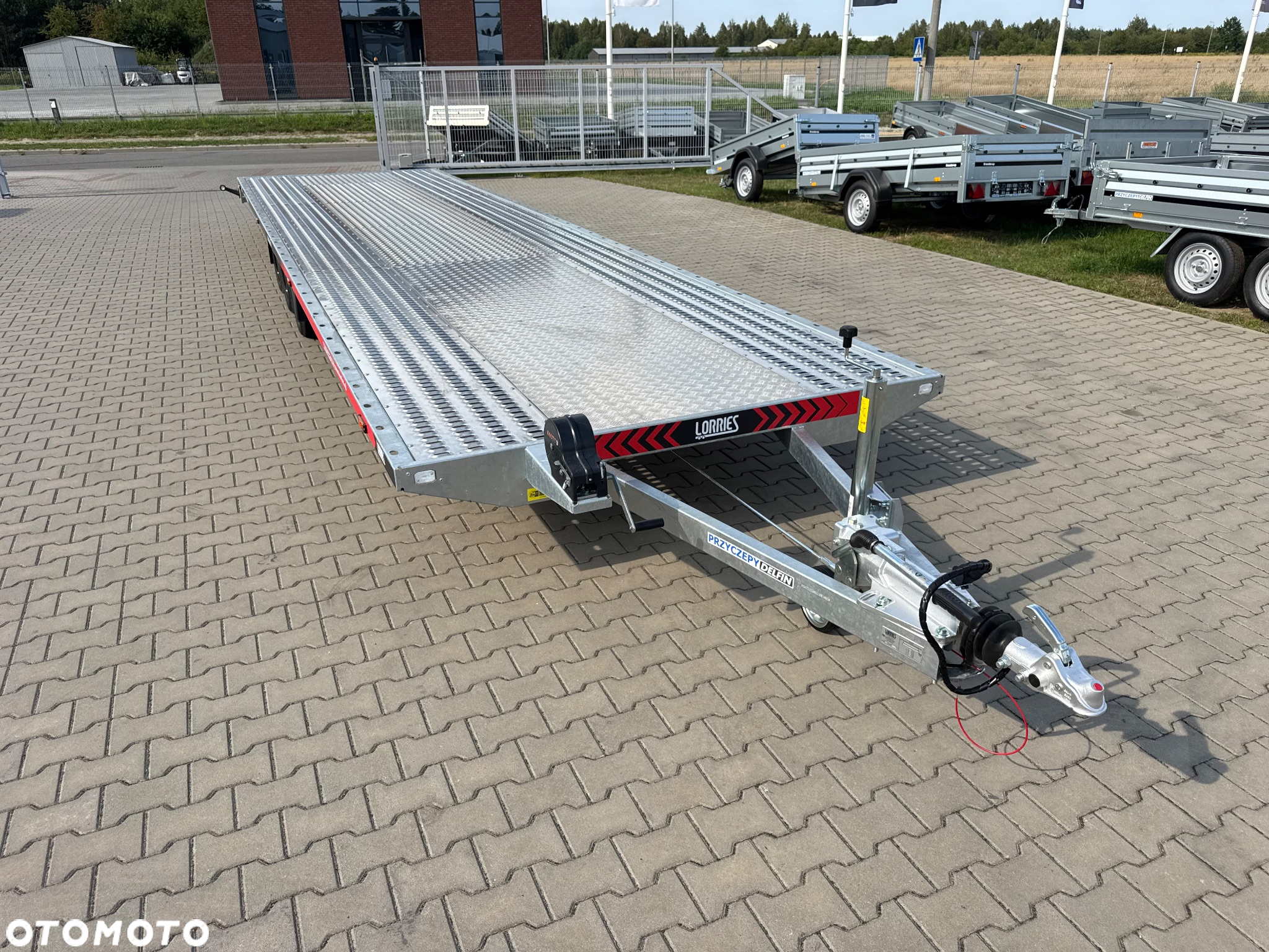 Lorries PL35-8521 laweta na dwa auta 3500kg wypełnienie podłogi ALU 3 osie - 7