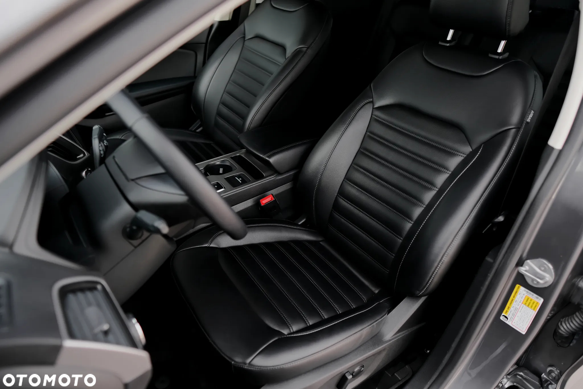 Ford Edge - 35