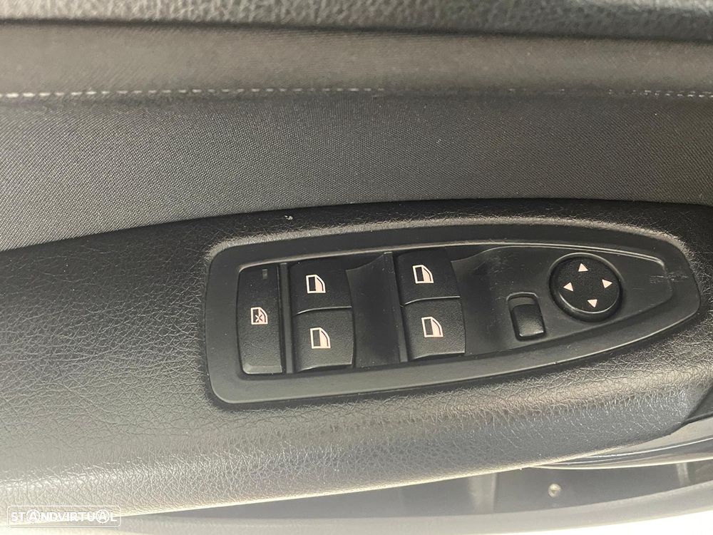 BMW 118 d Line Sport - 17