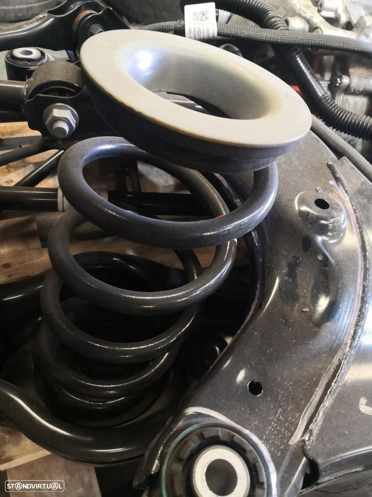 MOLA DE AMORTECIMENTO TESLA MODEL 3 - 1