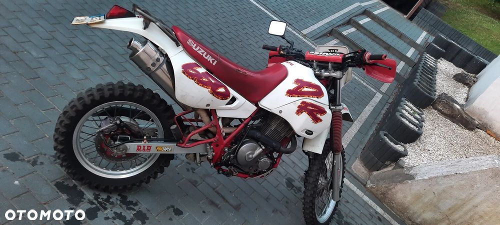 Suzuki DR - 7