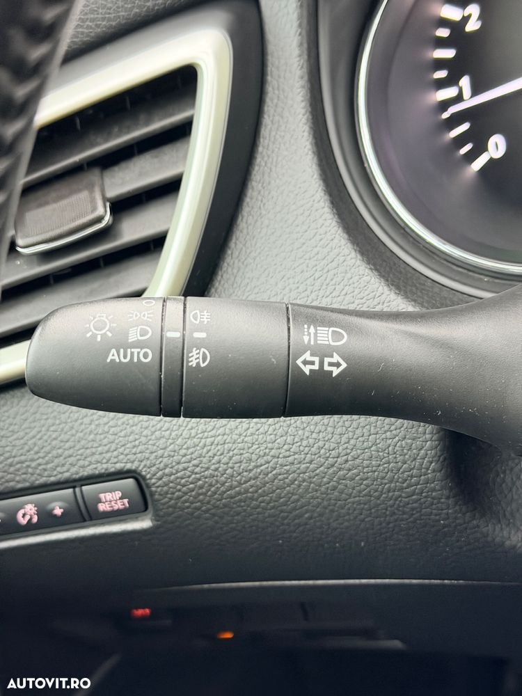 Nissan Qashqai 1.2 DIG-T Start/Stop Tekna - 34