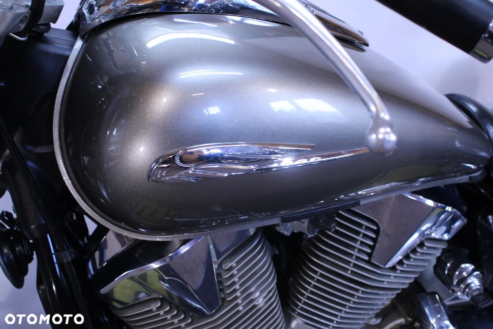 Honda VTX - 22
