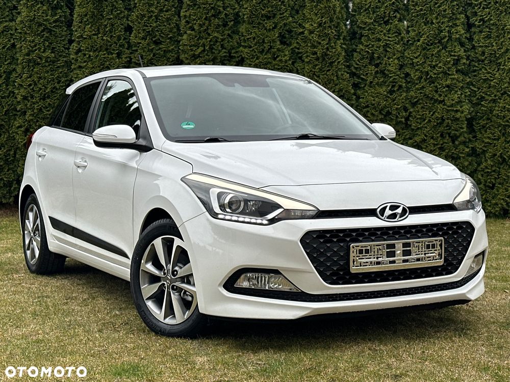 Hyundai i20 1.4 Wersja Jubileuszowa - 14