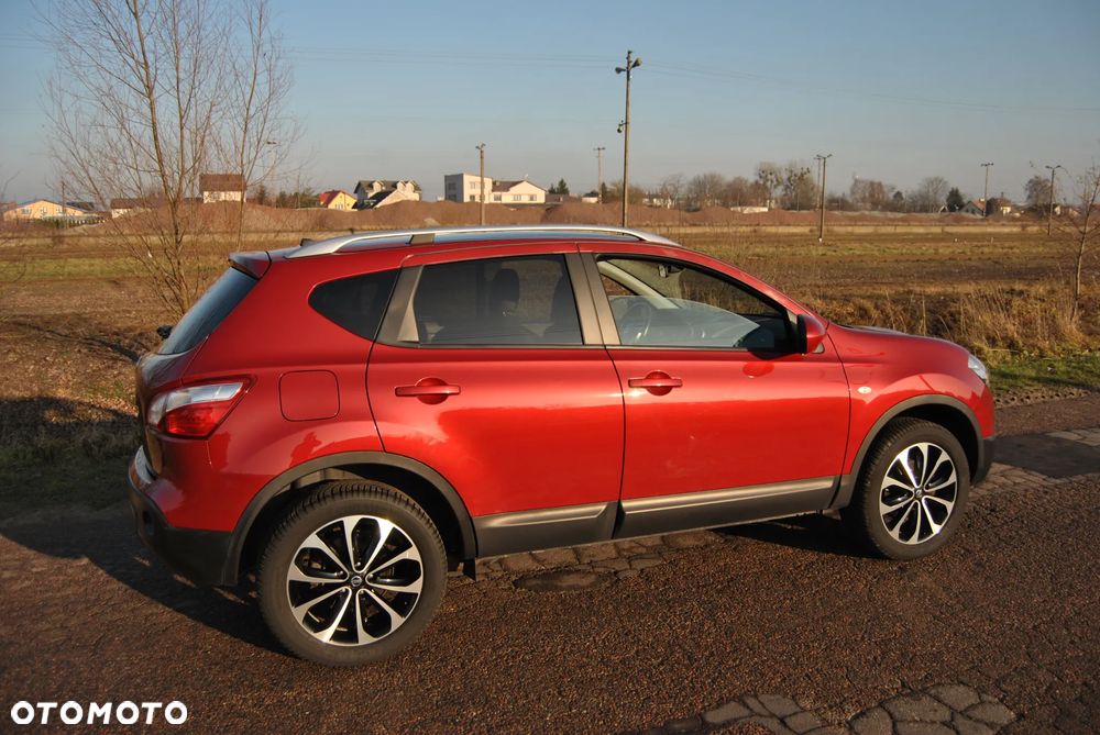 Nissan Qashqai 2.0 4x4 Tekna - 8