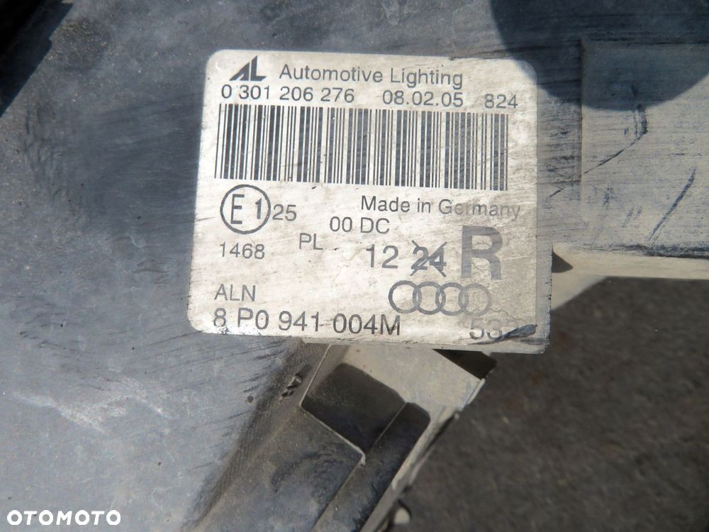 LAMPA PRZEDNIA PRAWA A3 8P 8P0941004M XENON AUDI 2003-2008 - 3