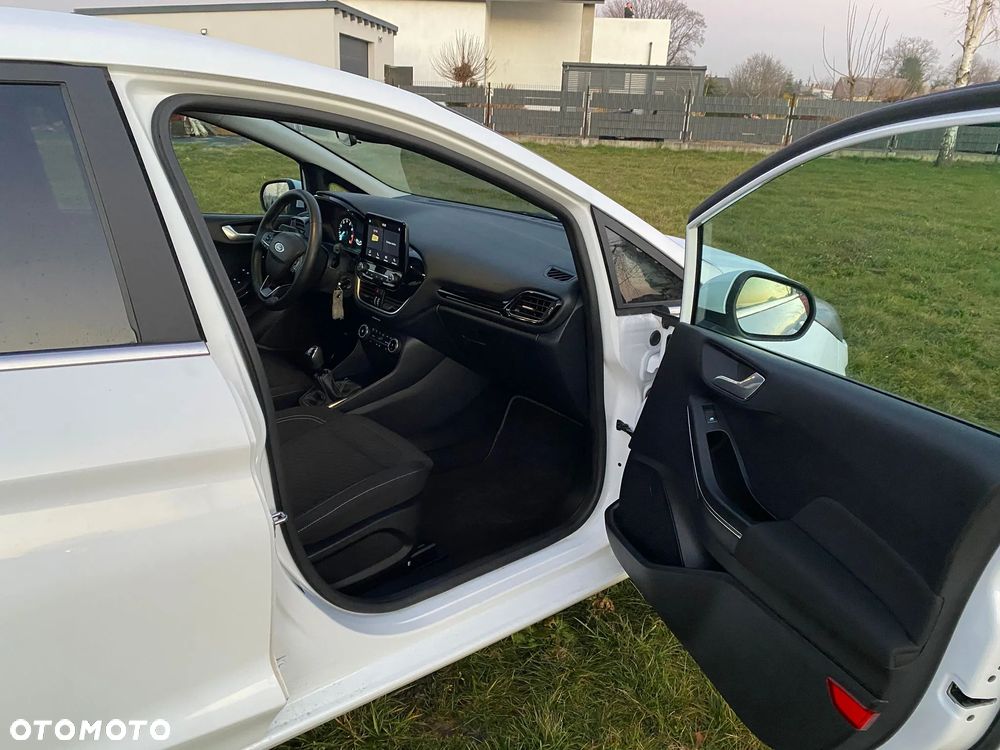 Ford Fiesta 1.0 EcoBoost mHEV Titanium X - 10