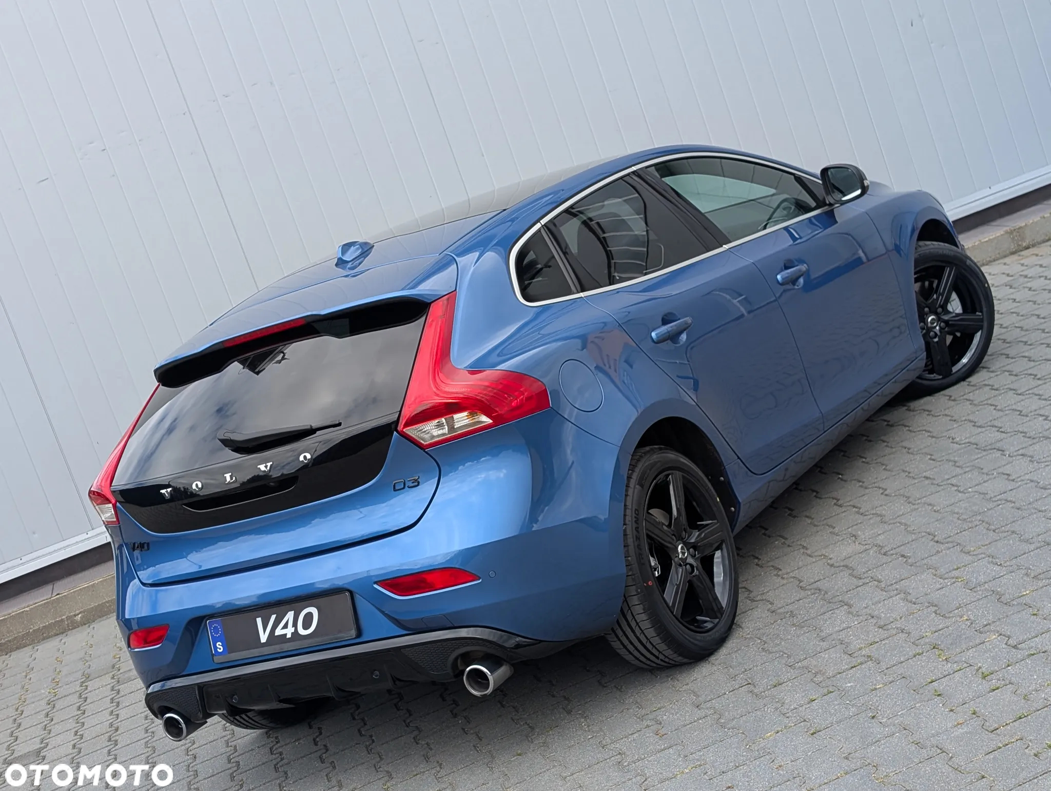 Volvo V40 D3 Geartronic RDesign - 10
