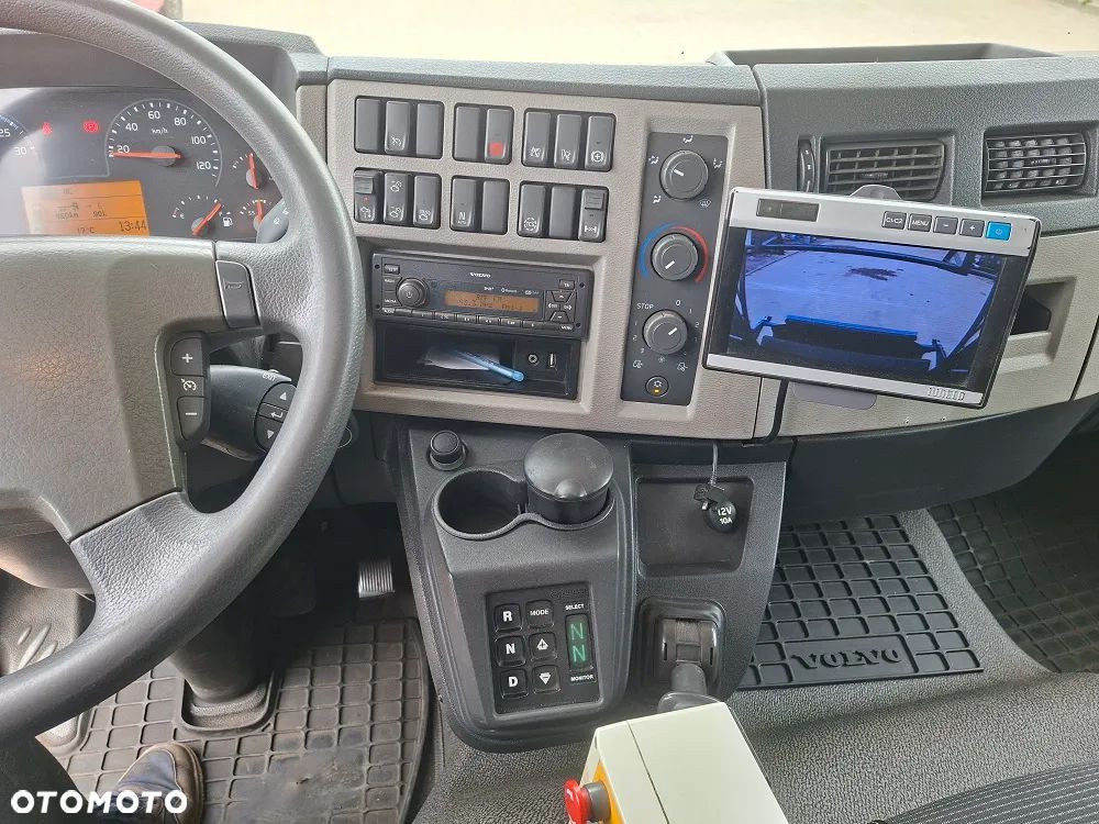 Volvo FL 250 - 6