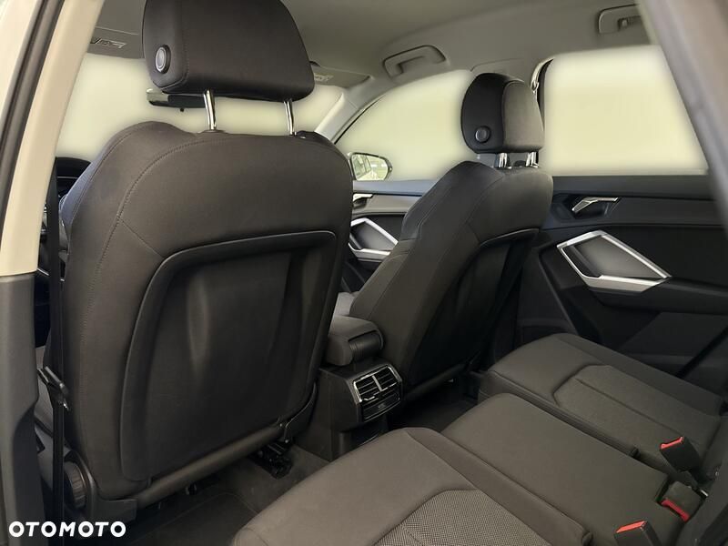 Audi Q3 35 TFSI mHEV S tronic - 19