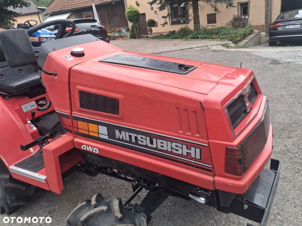 Mitsubishi Mt16 - 6