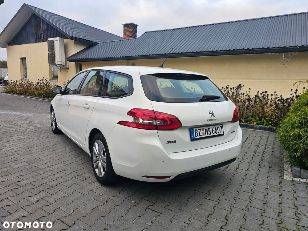 Peugeot 308 SW BlueHDi 120 Stop & Start Business-Line - 6