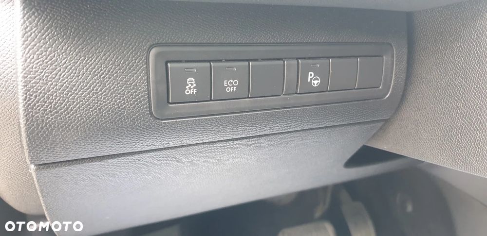 Peugeot 308 SW BlueHDi 150 Automatik Stop & Start Niveau 2 Business-Line - 26