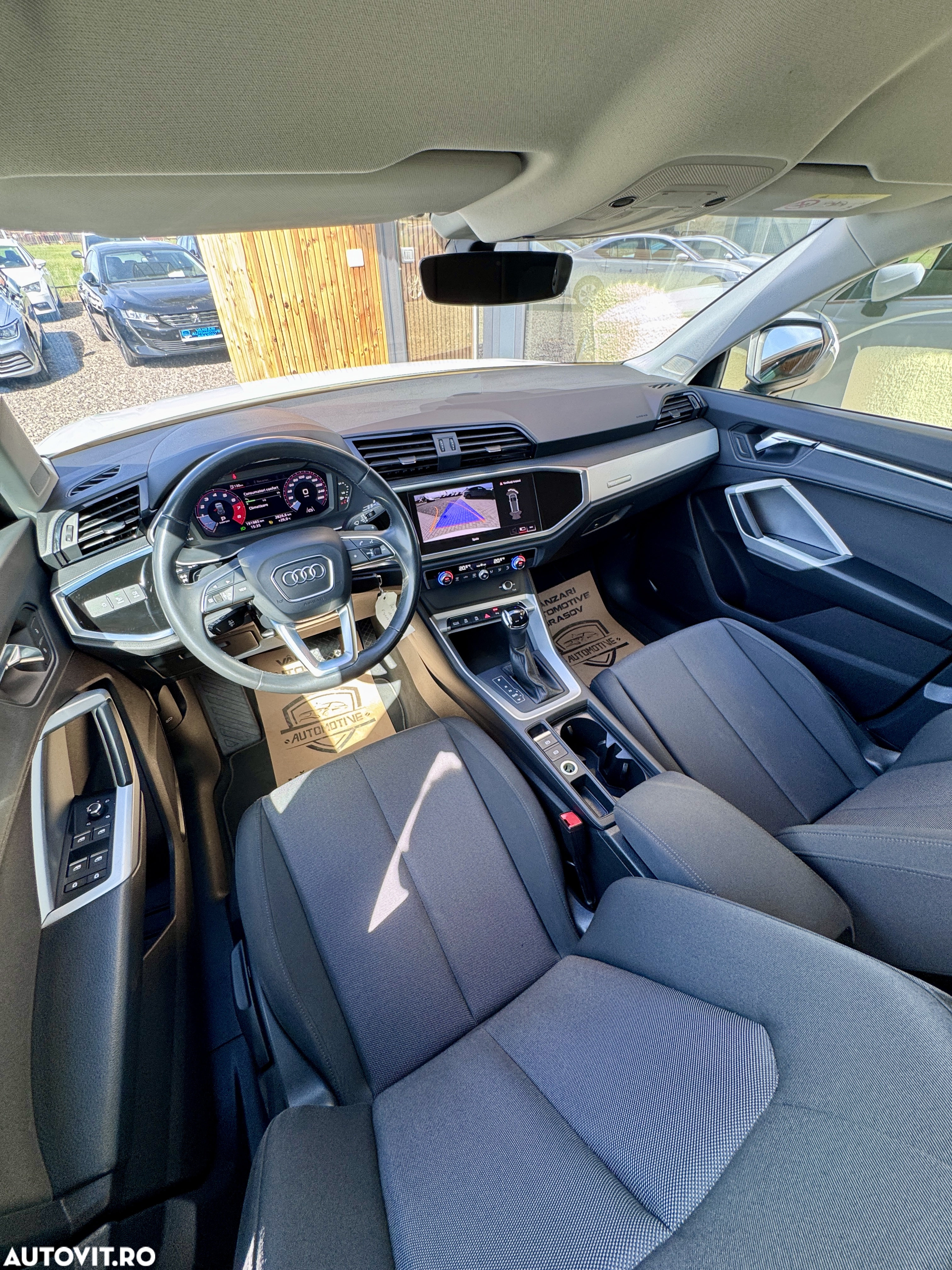 Audi Q3 35 TFSI S tronic - 8
