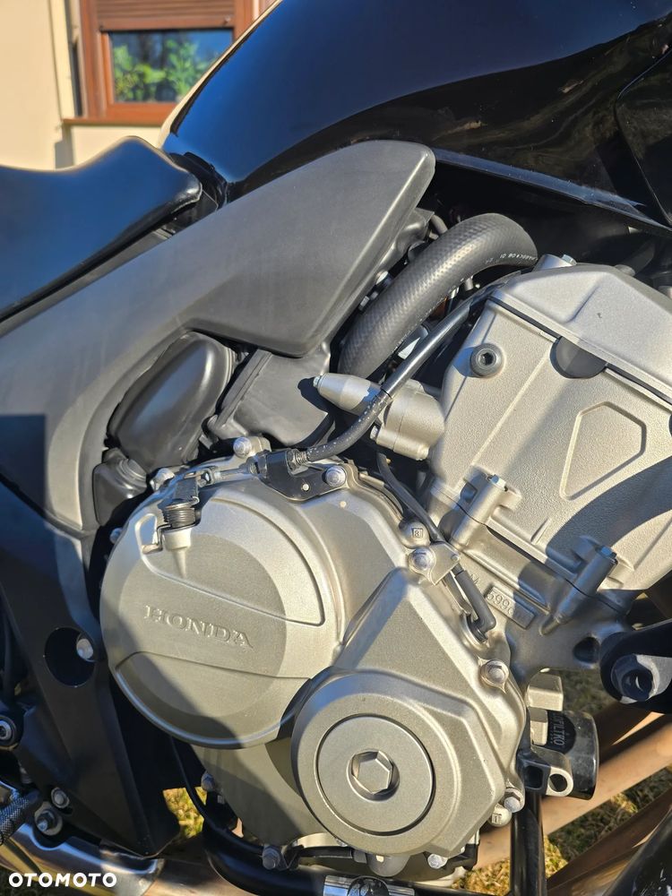 Honda CBF - 19