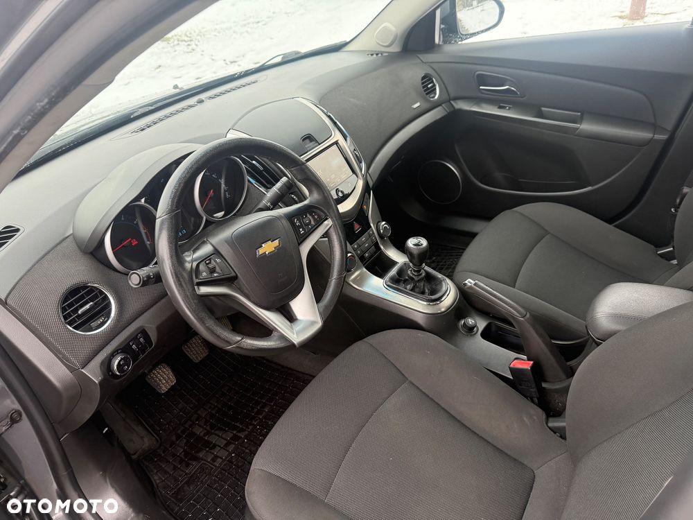 Chevrolet Cruze - 9