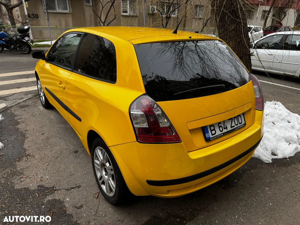 Fiat Stilo 1.8 16V Dynamic - 3