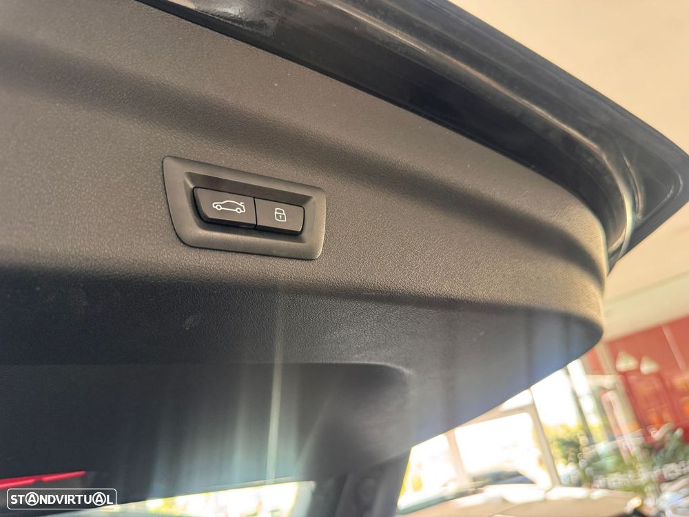 BMW X1 xDrive25e Aut. M Sport Pack — fotografia 13