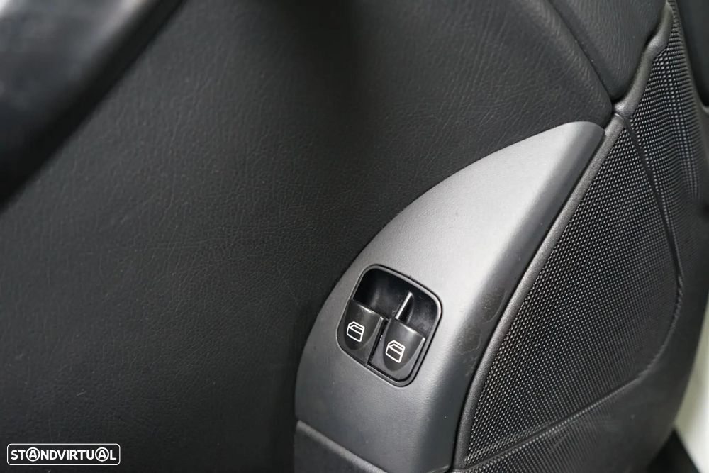 Mercedes-Benz CLC 200 - 18